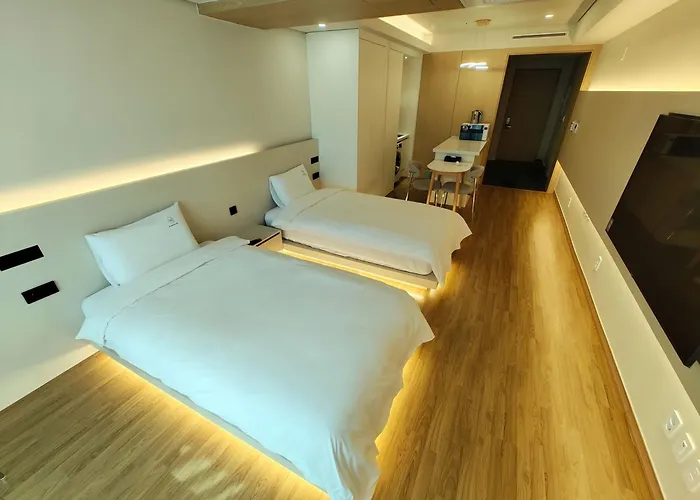 W Centum Отель 3*