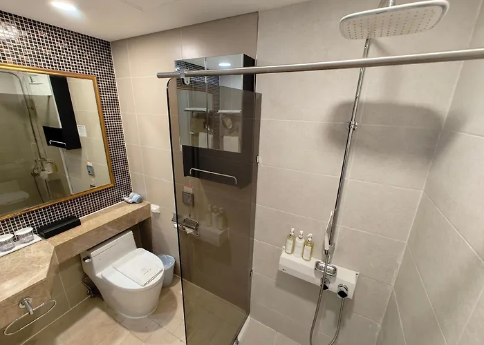 W Centum 3*